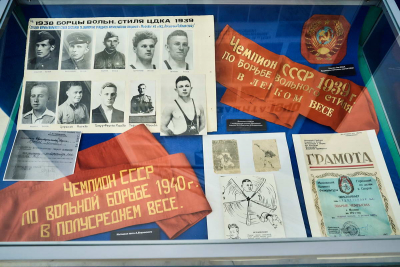ЭКСПОНАТЫ ВЫСТАВКИ &laquo;ШКОЛА ВАСИЛИЯ ОЩЕПКОВА&raquo; РАССКАЗЫВАЮТ О ЛЕГЕНДАРНОМ РОДОНАЧАЛЬНИКЕ СОВЕТСКОГО ДЗЮДО И САМБО