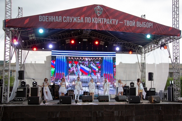 ТВОРЧЕСКАЯ БРИГАДА ЦДРА УСПЕШНО ВЫСТУПИЛА  ПЕРЕД ЗРИТЕЛЯМИ ЗАБАЙКАЛЬЯ