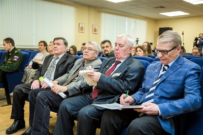 К ДЕЯТЕЛЬНОСТИ ДОМОВ ОФИЦЕРОВ НУЖЕН КОНЦЕПТУАЛЬНЫЙ ПОДХОД