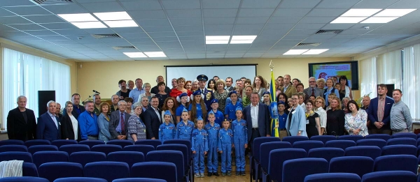 ПАТРИОТИЧЕСКОЕ ВОСПИТАНИЕ МОЛОДЕЖИ НЕ МОЖЕТ БЫТЬ УЗКОВЕДОМСТВЕННЫМ