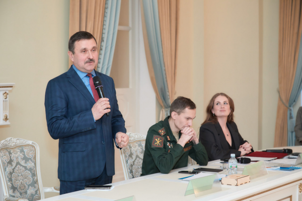 В ЦДРА ПРОШЁЛ КРУГЛЫЙ СТОЛ ПО ВОПРОСАМ БИБЛИОТЕЧНОГО ОБЕСПЕЧЕНИЯ