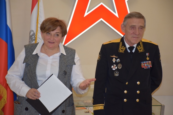 &laquo;РУССКАЯ ЗЕМЛЯ &ndash; ОТЕЧЕСТВО ГЕРОЕВ&raquo;: В ЦДРА ОТКРЫЛАСЬ ВЫСТАВКА КАРТИН, ПОСВЯЩЕННАЯ ДНЮ ГЕРОЕВ ОТЕЧЕСТВА